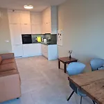 17Th Floor With River View Panorama