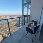 17Th Floor With River View Panorama